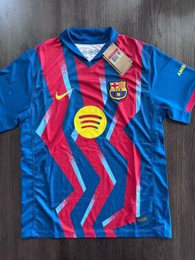 NWT Nike Men’s Large FC Barcelona Blue & Red Soccer Jersey